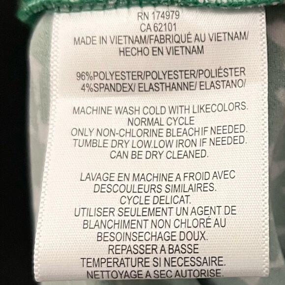 BCBGMaxazria Green Wrap Style Dress Size Small - Picture 8 of 8